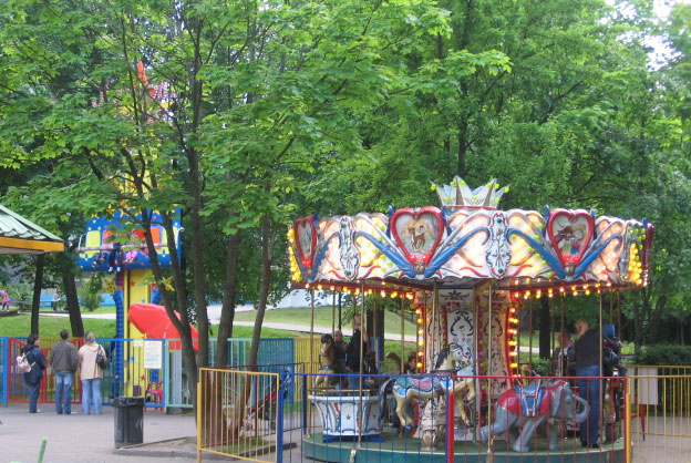 детские карусели